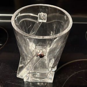 Carlisle Grainware Clear Lucite Ice Bucket